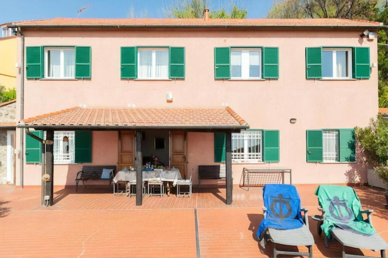 Casa Roberto B&Bサヴォーナ エクステリア 写真